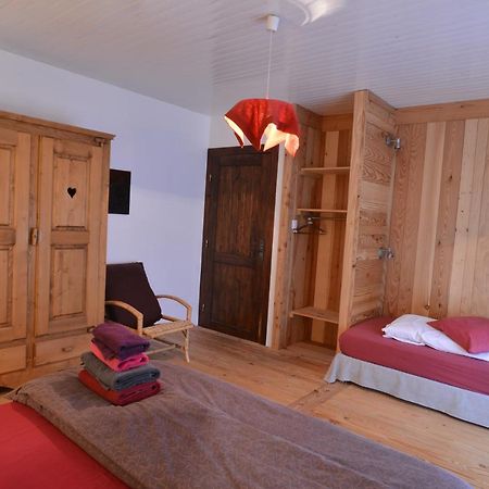 Bed and Breakfast Le Chalet De Valentine Ventron Exteriér fotografie